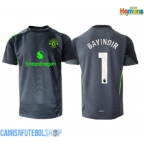 Camisa de time de futebol Manchester United Altay Bayindir #1 Goleiro Replicas 2º Equipamento 2025-26 Manga Curta